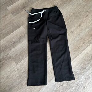 Figs Kade cargo black small petite